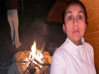 Ruidos Extraños... Acampamos cerca de la montaña de los gritos!!😨